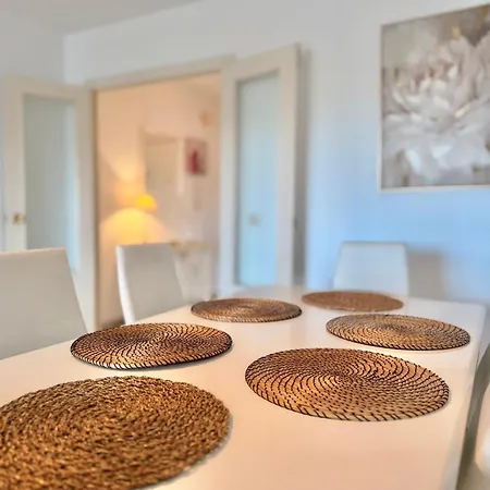 Apartment Aparthome Sun & *